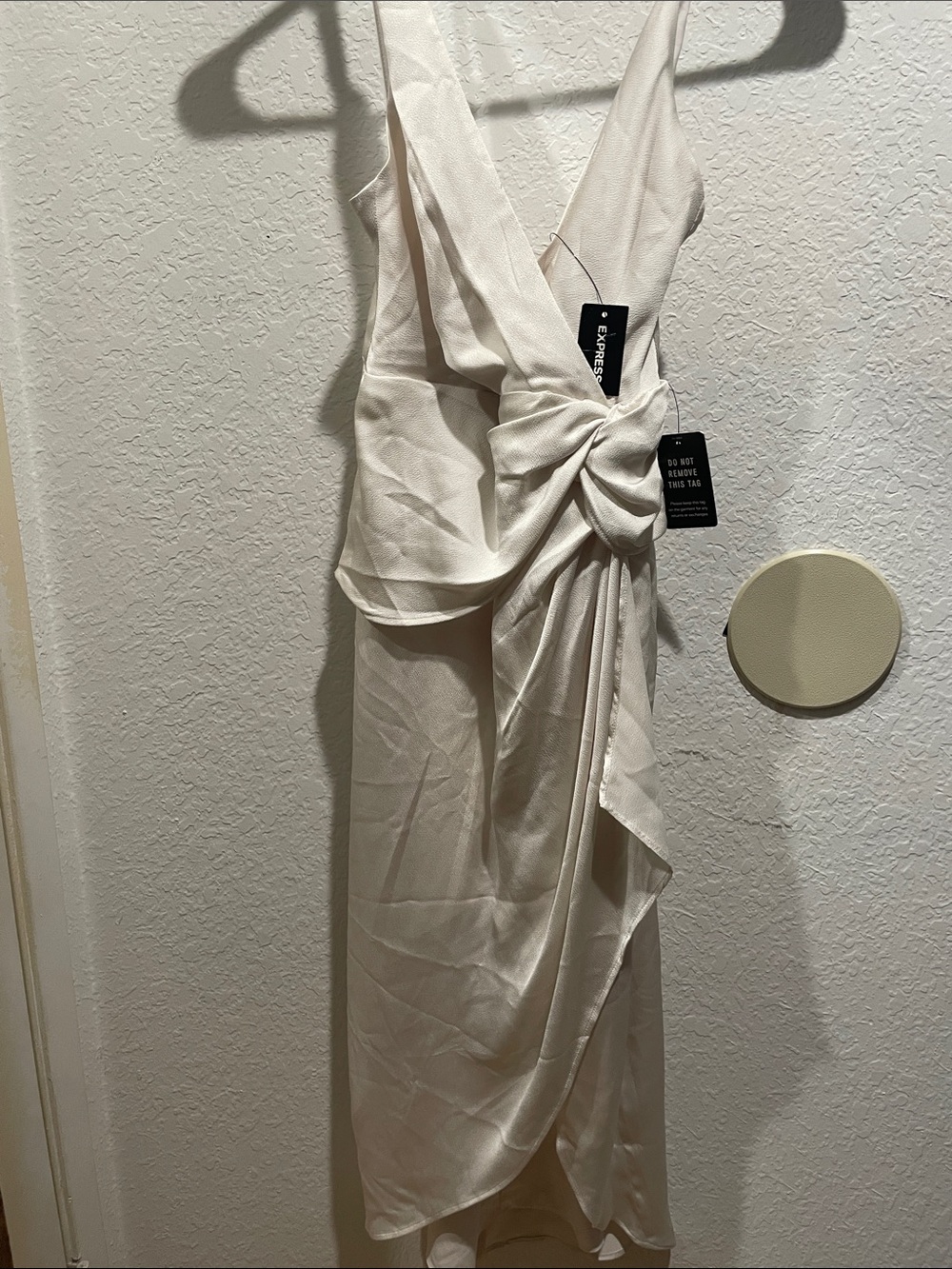 Express Cream One-Shoulder Twist-Front Midi Dress